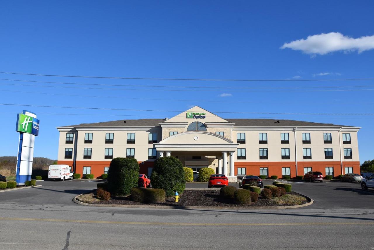 Holiday Inn Express Athens By Ihg Exterior photo